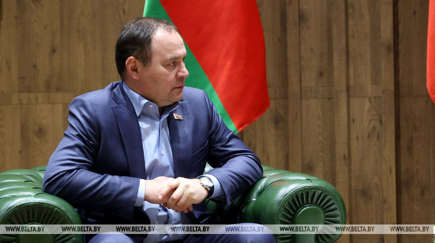 Головченко провел переговоры с губернатором Новосибирской области Росcии