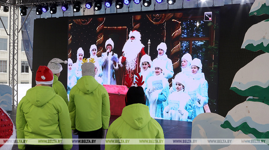 Прямой эфир из резиденции Деда Мороза в Беловежской пуще посмотрели более 1 тыс. юных могилевчан