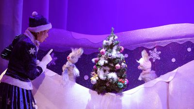 Спектакль о захватывающих новогодних приключениях представил театр "Лялька" в Витебске
