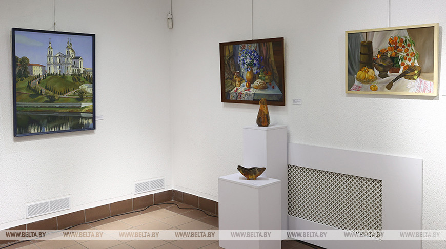 Выставка творческих работ иностранных студентов открылась в художественной галерее "Университет культуры"