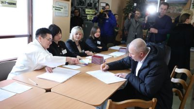 Голосование на выборах депутатов проходит в Гродно