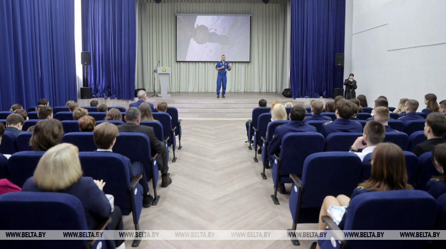 В БГАА состоялась встреча с российским космонавтом-испытателем Денисом Матвеевым