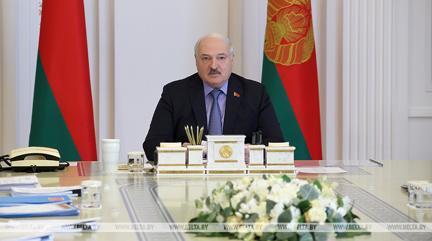 Подготовку к первому заседанию VII ВНС обсуждили на совещании у Лукашенко