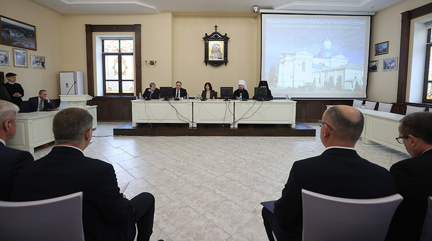 Кочанова провела совещание по вопросам ремонтно-реставрационных работ в Жировичском монастыре