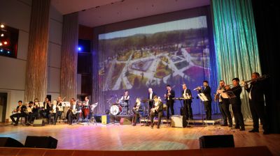 Впервые в Минске выступил эстрадный ансамбль симфонического оркестра из Душанбе