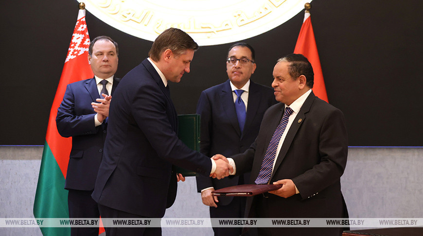 Премьер-министры Беларуси и Египта провели встречу в расширенном составе