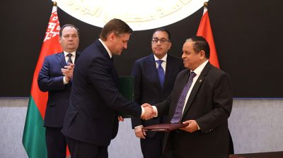 Премьер-министры Беларуси и Египта провели встречу в расширенном составе