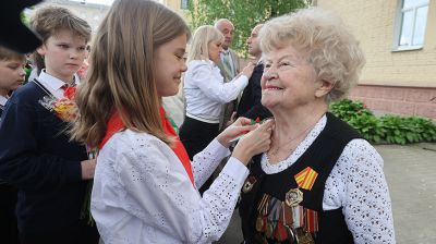 В Гродно в преддверии 9 мая поздравили ветерана ВОВ Валентину Баранову