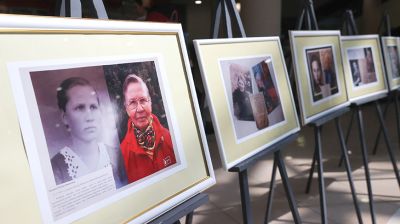 В ТЦ "Столица" открылась выставка работ "Женское лицо Победы"