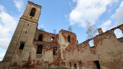 Памятники архитектуры: костел Св.Вероники и монастырь бернардинцев в Ушачском районе