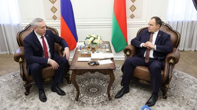 Премьер-министр Беларуси провел встречу с губернатором Новосибирской области