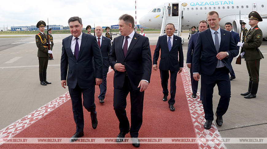 Премьер-министр Казахстана прибыл в Минск для участия в заседании Евразийского Межправсовета
