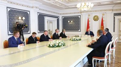 Лукашенко обозначил ключевые задачи для местной вертикали
