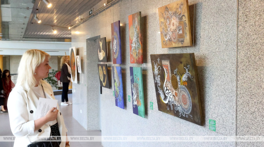 Выставка "Великолепие Пакистана: художественное наследие" открылась в Национальной библиотеке