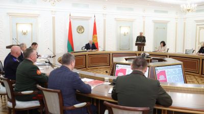Лукашенко собрал заседание Совбеза в развитие новой Концепции нацбезопасности