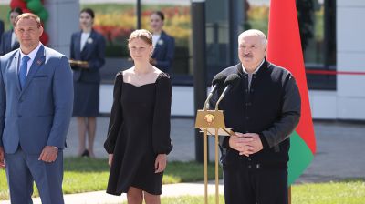 Лукашенко открыл в Дзержинске новый ФОК