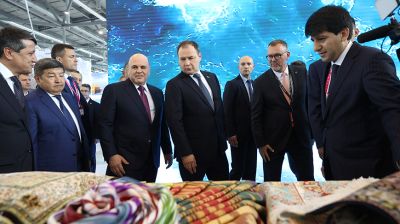 Головченко ознакомился с выставкой "ИННОПРОМ-2024" в Екатеринбурге