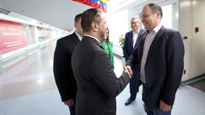 Головченко прибыл с официальным визитом в Венесуэлу 