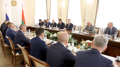 Пархомчик провел встречу с главой Чувашской Республики России