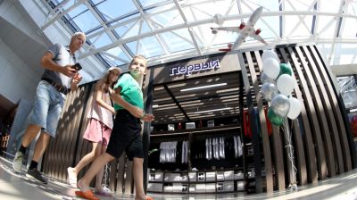 Новый магазин мерча "Первый" открылся в Национальном аэропорту Минск