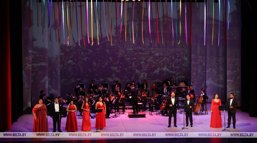 Cовместный гала-концерт состоялся на сцене Национального театра в Манагуа  