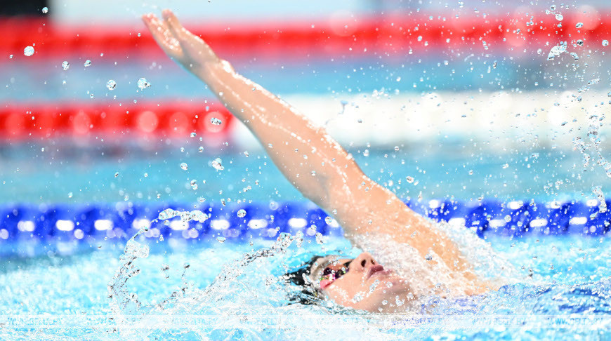 Олимпиада-2024: пловчиха Шкурдай прошла в полуфинал на дистанции 200 м на спине