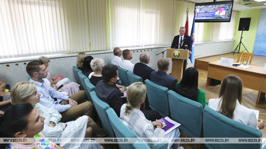 Фролов встретился с коллективом предприятия "Минский хладокомбинат №2"