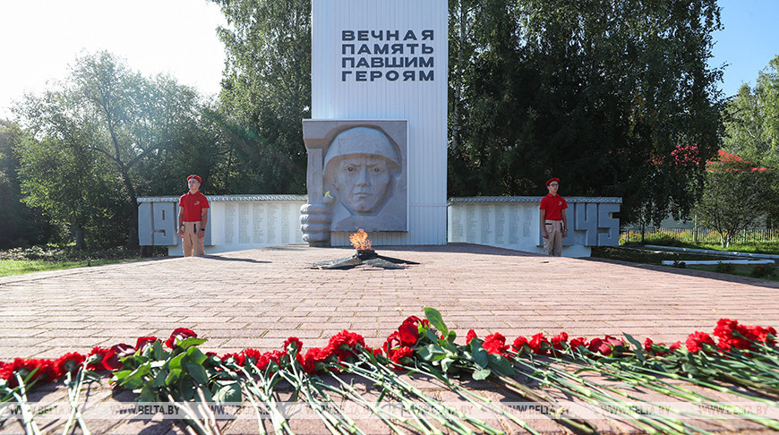 Памятный знак в честь 80-летия освобождения Беларуси открыли в Иглинском районе Башкортостана