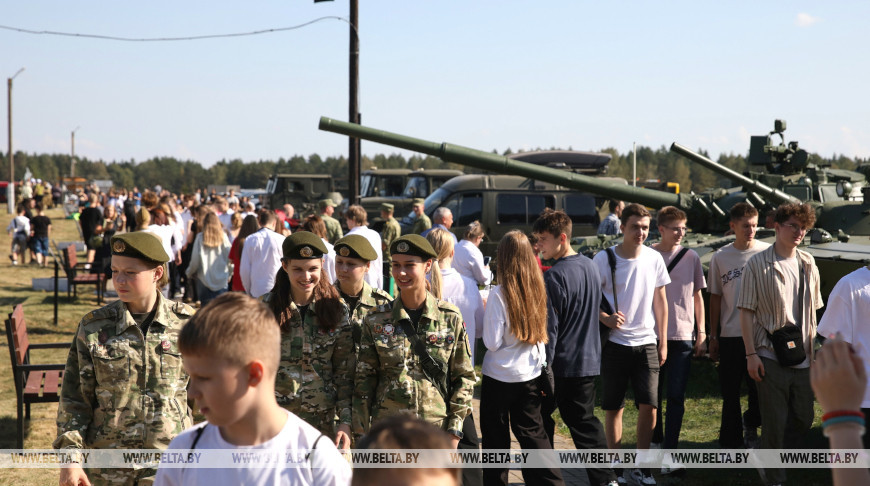 День народного единства отметили в военно-историческом комплексе "Старая граница"