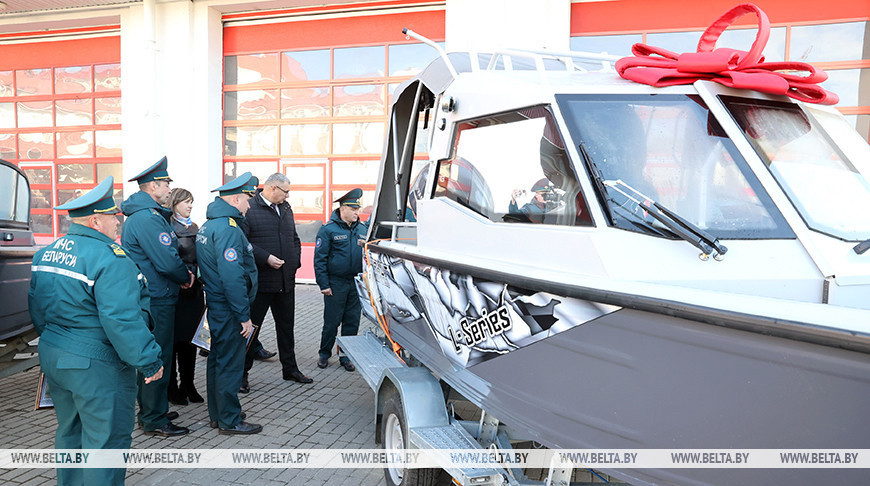 Парк плавсредств службы спасения Гомельской области пополнился новой техникой 