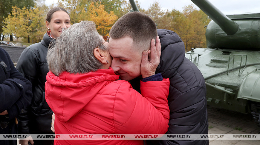 Торжественная отправка призывников прошла на "Буйничском поле"