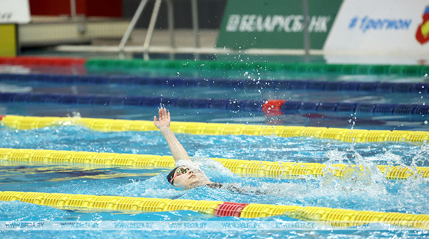 Открытый чемпионат Беларуси по плаванию стартовал в Бресте