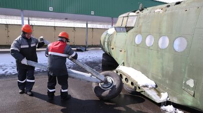 Крылья памяти. Новый мемориал в честь военных авиаторов обустраивают в Речице