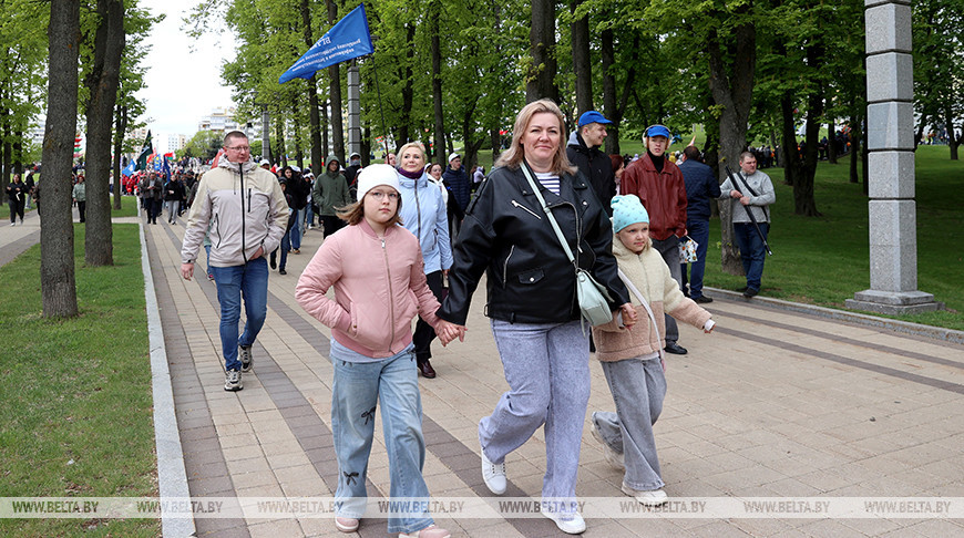 В Беларуси отмечают главный праздник трудящихся - Первомай  