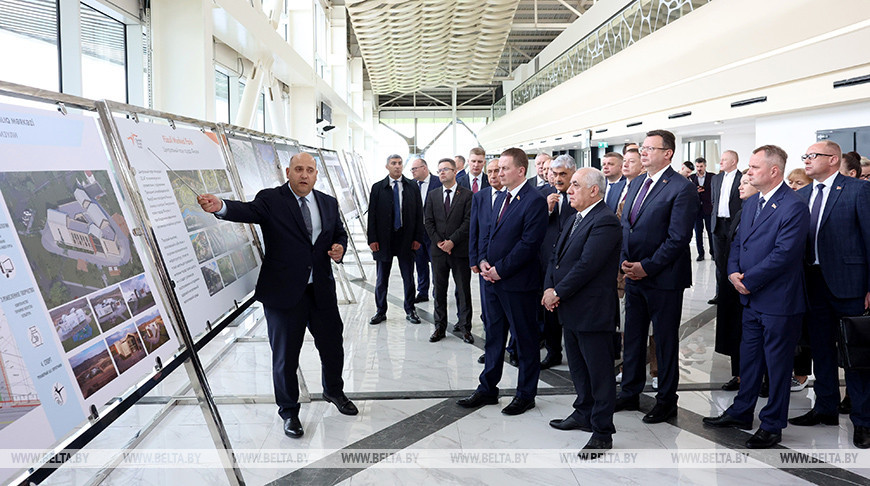 Турчин и Асадов посетили возрождаемые территории Азербайджана