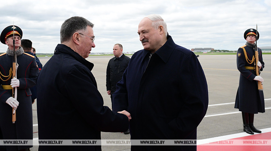 Лукашенко прибыл с рабочим визитом в Россию Лукашенко прибыл с рабочим визитом в Россию