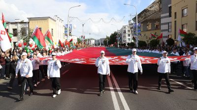 Парад Победы и шествие "Беларусь помнит". Брест отмечает 9 Мая