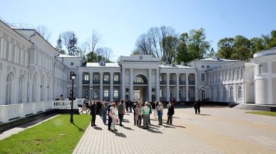 Восстановление исторического парка в Жиличах Кировского района планируют завершить осенью