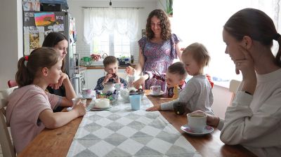 Многодетная мама из Минского района: чем больше детей, тем больше любви в семье
