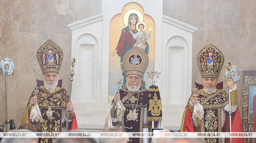 В Минске освятили и открыли первую в Беларуси Армянскую Апостольскую церковь В Минске освятили и открыли первую в Беларуси Армянскую Апостольскую церковь