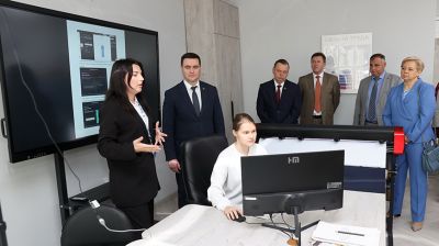 Обновленный центр компетенций открыли в колледже бытового обслуживания в Гомеле
