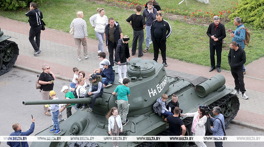 В Речице встретили акцию "Марш Победы"