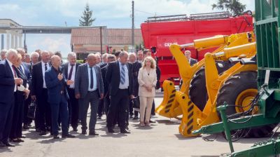 Перспективы сервисного обслуживания обсудили аграрии и промышленники в Мозыре