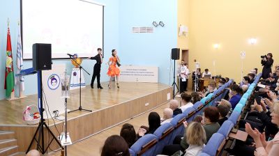 Концерт для юных пациентов провели в РНПЦ детской онкологии