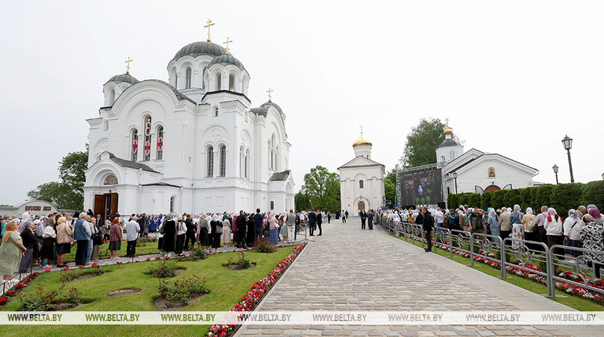 900 лет веры. Праздничные торжества проходят в Спасо-Евфросиниевском монастыре в Полоцке 900 лет веры. Праздничные торжества проходят в Спасо-Евфросиниевском монастыре в Полоцке