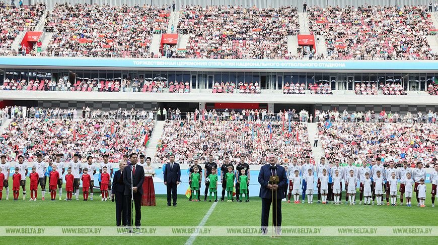 Лукашенко: Национальный футбольный стадион будет символом крепкой белорусско-китайской дружбы