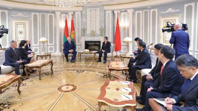 Лукашенко: Беларусь готова развивать сотрудничество с Китаем, реализуя совместные проекты