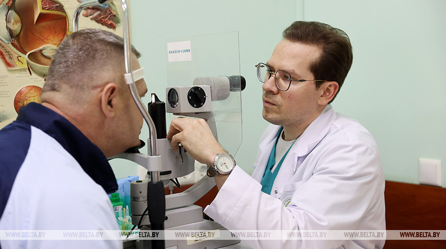 Врач года. Михаил Панес внедряет новейшие методы в области микрохирургии