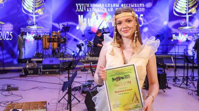 Обладателем Гран-при Национального конкурса молодых исполнителей белорусской эстрадной песни стала Анна Воронко