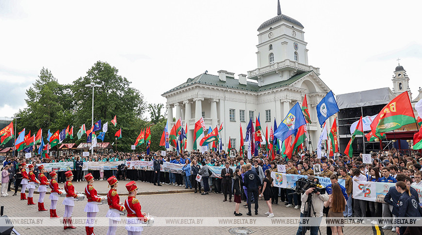 В Минске дан старт третьему трудовому семестру столицы